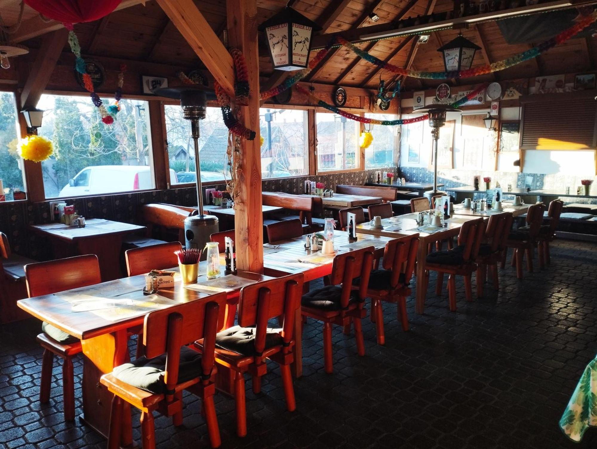 Feherlo Vendeghaz & Restaurant Бік Екстер'єр фото